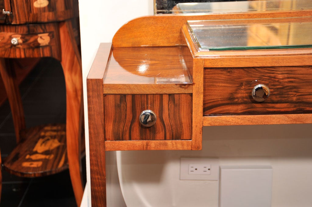 French Art Deco Dressing Table In Excellent Condition In Pompano Beach, FL