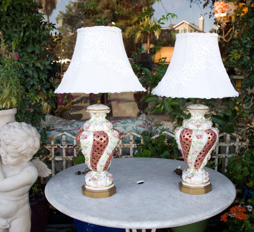Fabulous pair of Capodimonte lamps with vintage lace custom shades..<br />
Please go to Penny Long Antiques for other lamps,chandeliers,sofas,mirrors,cabinets etc!