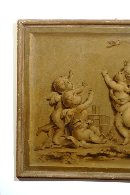 French 1820s Horizontal Grisaille Painting Depicting Cherubs Chasing a Bird In Good Condition In Atlanta, GA