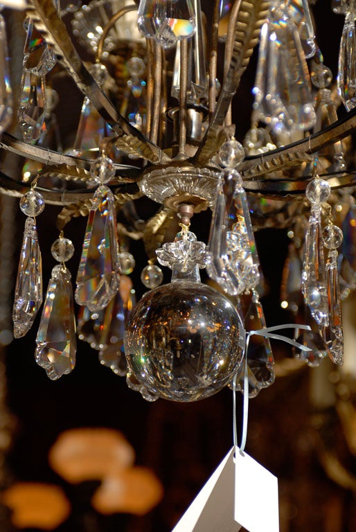 Lustre ancien Lustre en fer et cristal en vente 1