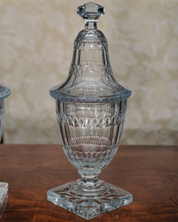 Pair of Early 19th Century Irish Crystal Urns With Lids 3