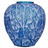 RENE LALIQUE ELECTRIC BLUE "PERRUCHES" VASE W WHITE PATINA