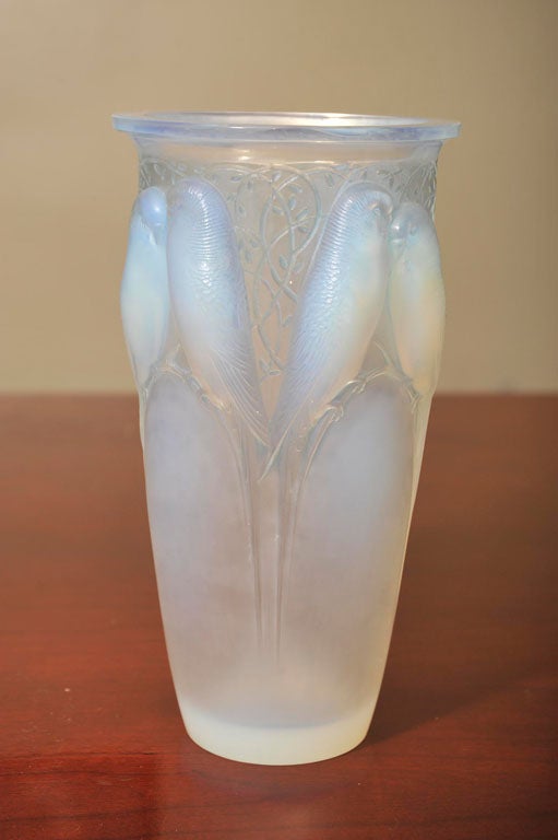 RENE LALIQUE, DISCONTINUED, CIRCA 1924, OPALESCENT, “CEYLAN” VASE. ONE OF THE BEST EXAMPLES IN THIS DESIGN WITH STRONG OPALESCENCE. SIGNED 