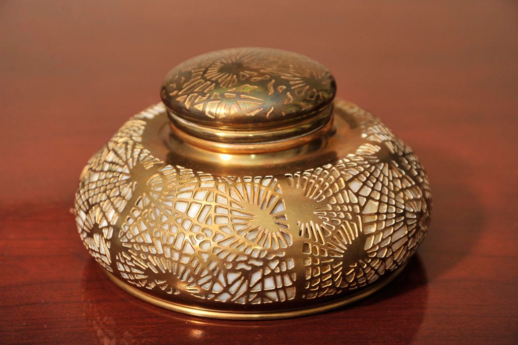 TIFFANY STUDIOS, BRONZE  "PINE NEEDLE" INKWELL WITH GLASS INSERT