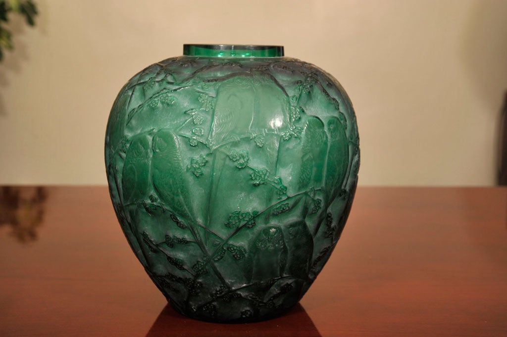 RARE, RENE LALIQUE, DISCONTINUED, CIRCA 1919, COLLECTIBLE, DEEP GREEN, “PERRUCHES” GLASS VASE. SIGNED 