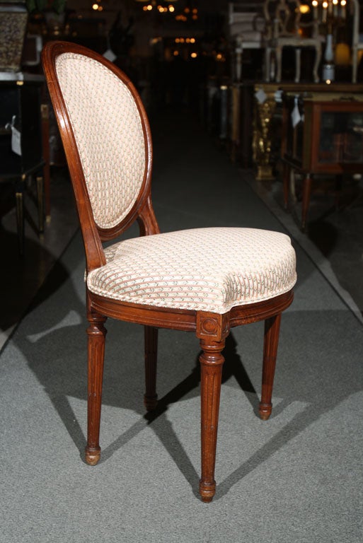 Set of Four French Louis XIV Style Dining Chairs In Good Condition In Stamford, CT