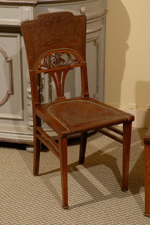 Set of 6 French Art Nouveau Dining Chairs In Good Condition In New Jersey City, NJ