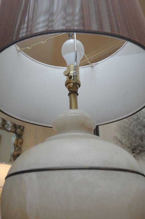 Round Alabaster Table Lamp with Custom Shade In Excellent Condition For Sale In Water Mill, NY