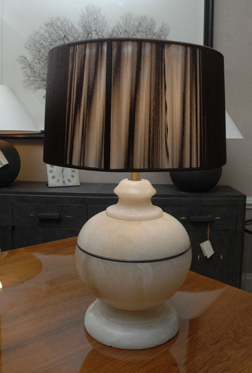 Round Alabaster Table Lamp with Custom Shade For Sale 1