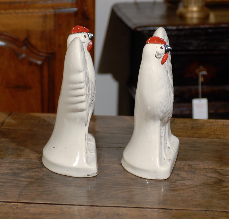 Painted Matching Pair of English Late 19th Century White Staffordshire Roosters on Bases