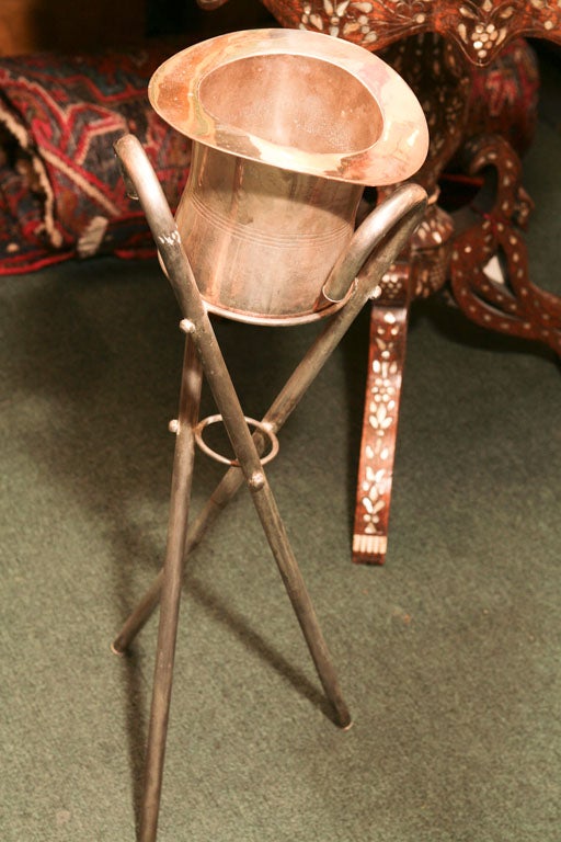 SILVER PLATED ICE BUCKET WITH STAND OF CAINES & TOP HAT