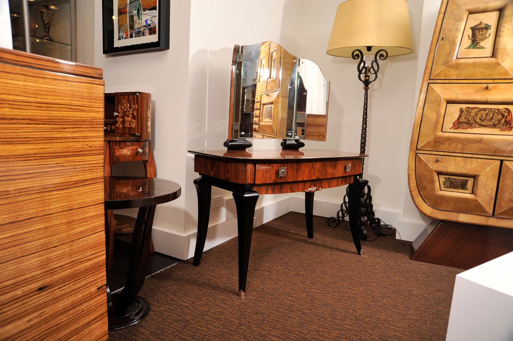 Mid-20th Century French Art Deco dressing table