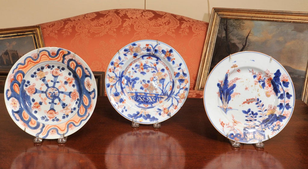 Three Chinese Imari plates For Sale 5