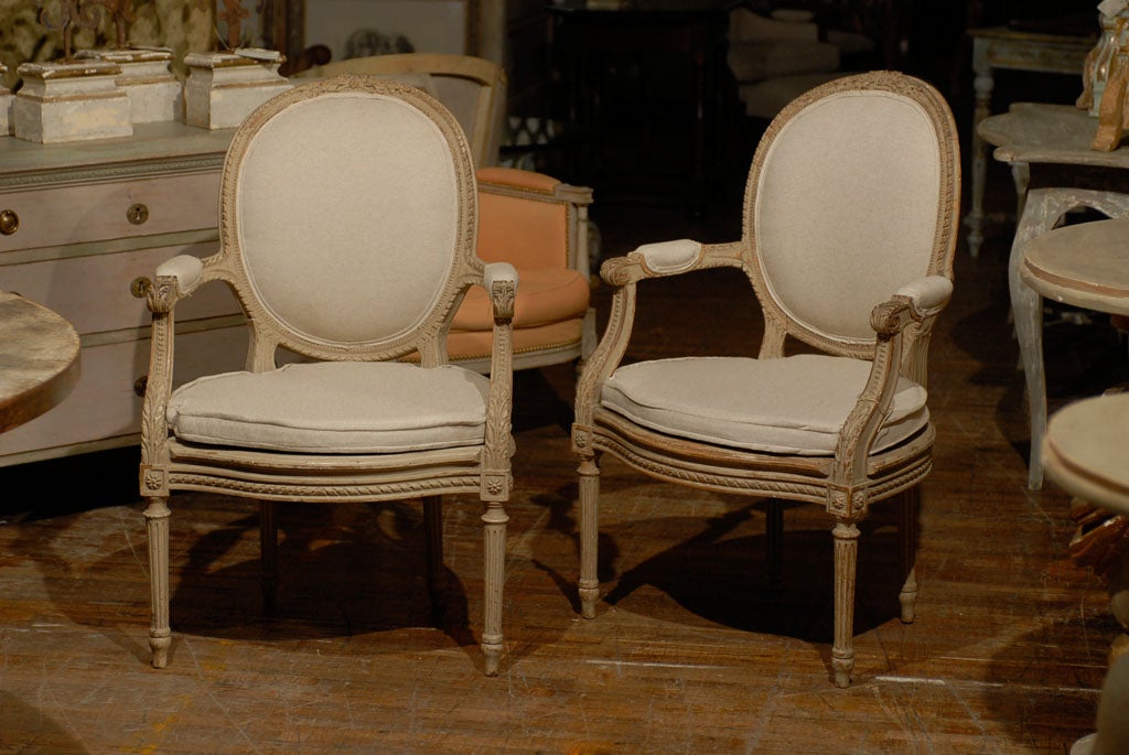 Exquisite Pair of French Oval Back Painted Wood Upholstered Bergeres Chairs 4