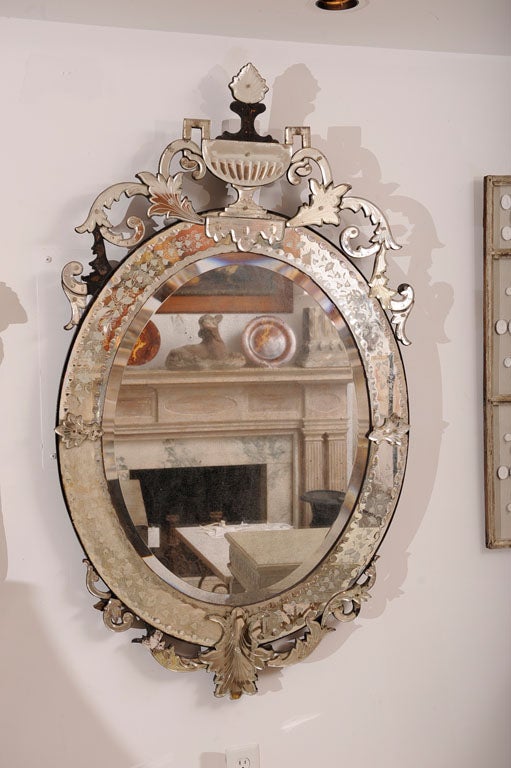 Very Large Early 19th Century Oval Shape Venetian Mirror 5
