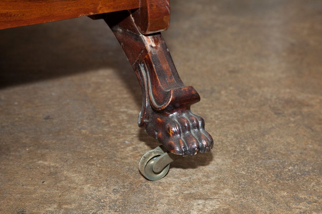 Biedermeier Library Recliner 4