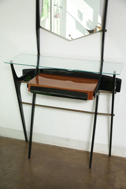 Mid-Century Modern Italian Console and Mirror in the Manner of Ico Parisi