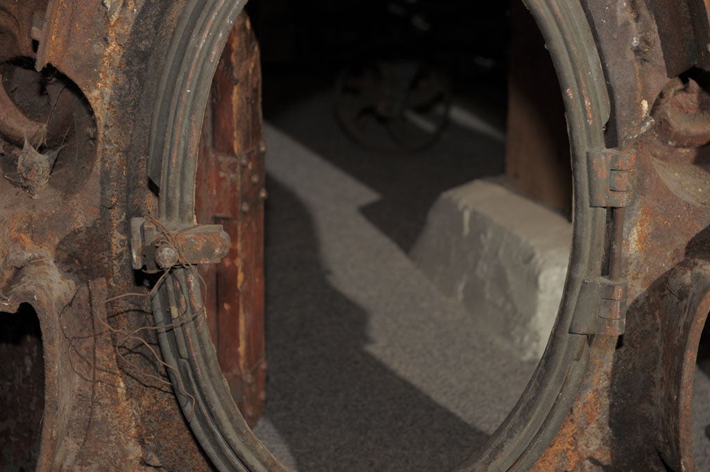 Cast Iron Window Frame  'Oeil de Boeuf ' 5