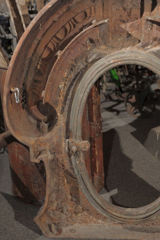 Cast Iron Window Frame  'Oeil de Boeuf ' 6