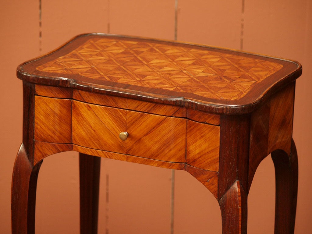French Fine Early 19th Century Marquetry Table
