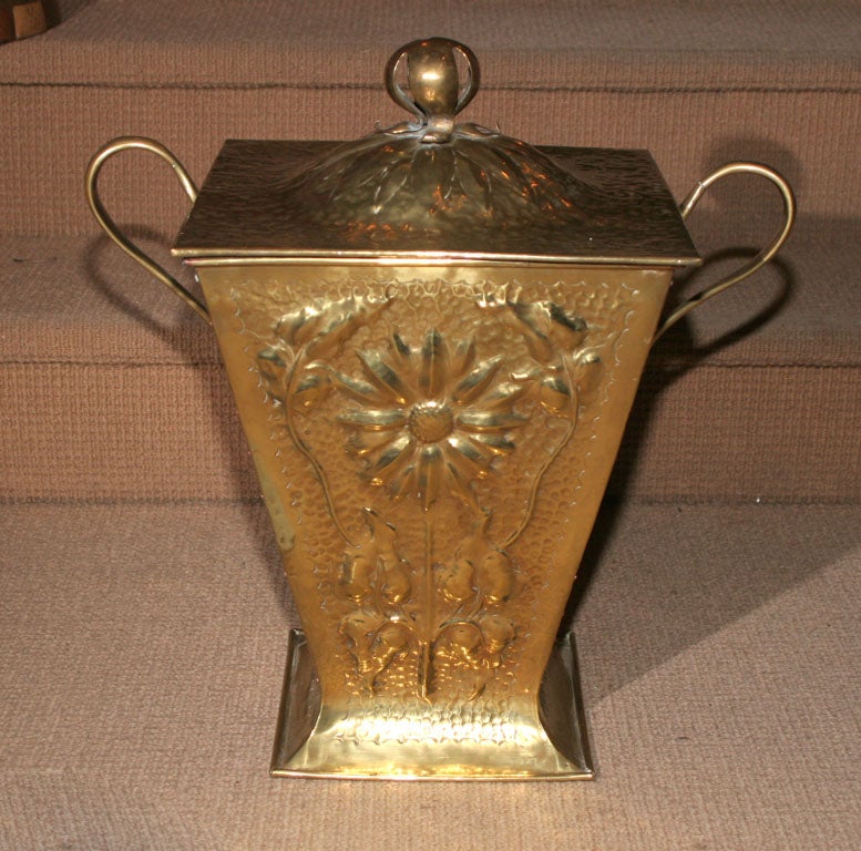 English Arts and Crafts Hammered Brass Sunflower Kindling Holder