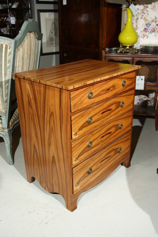 Palisander  Regency Petite Chest
