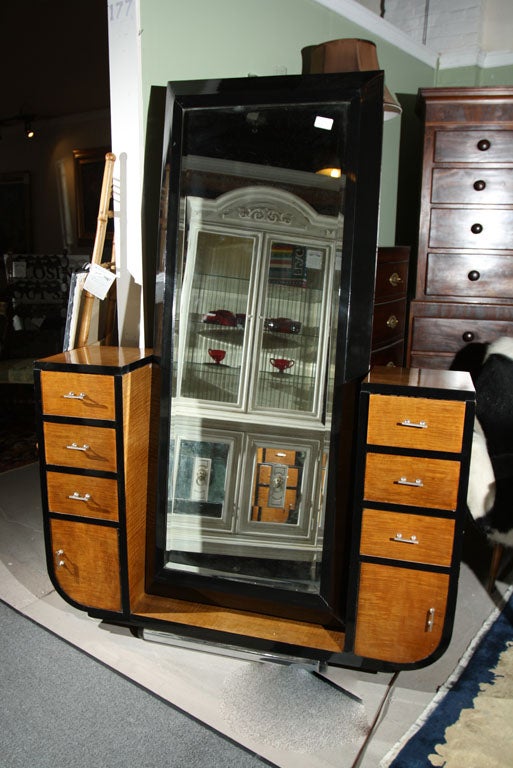 Art Deco French Vanity