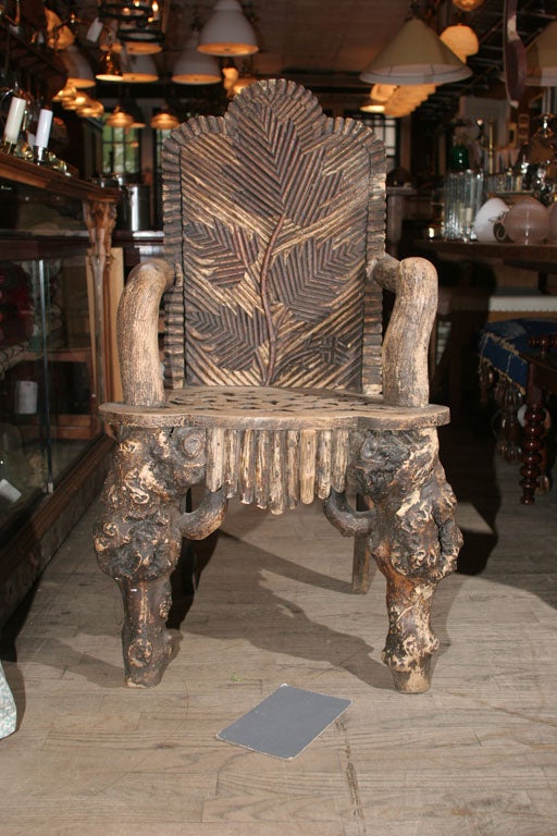 GROTTO CHAIR