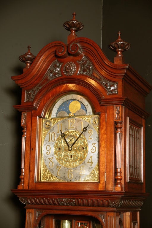 A 19th c. English Musical Longcase / Grandfather Clock In Excellent Condition For Sale In Miami, FL