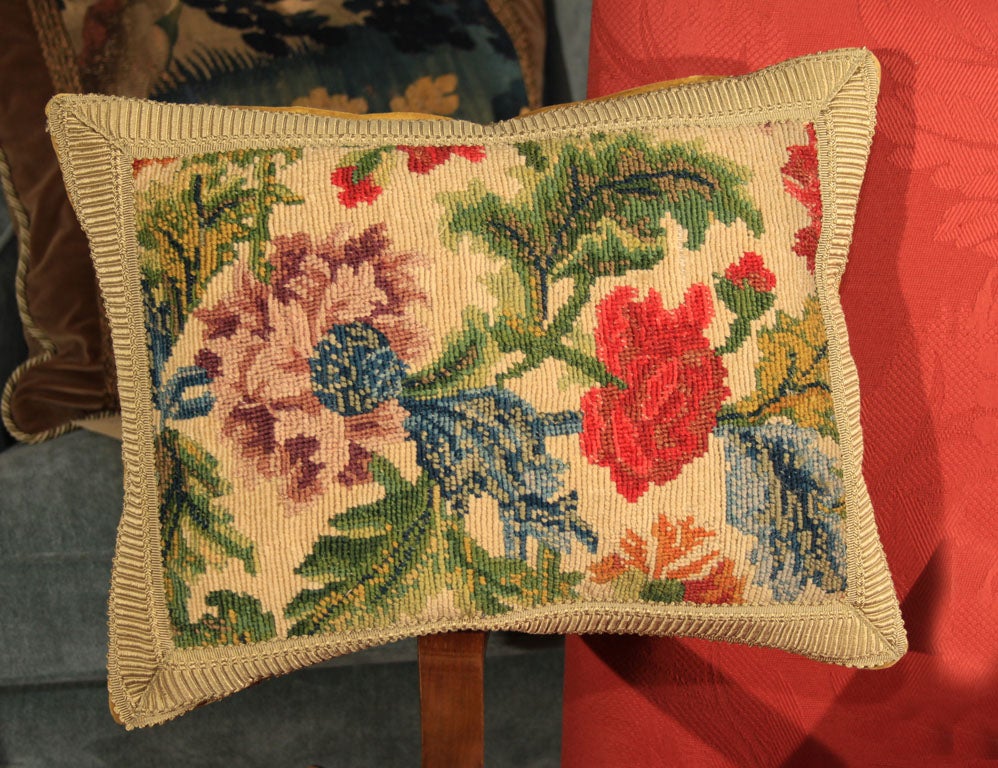 Needlepoint pillow For Sale at 1stDibs