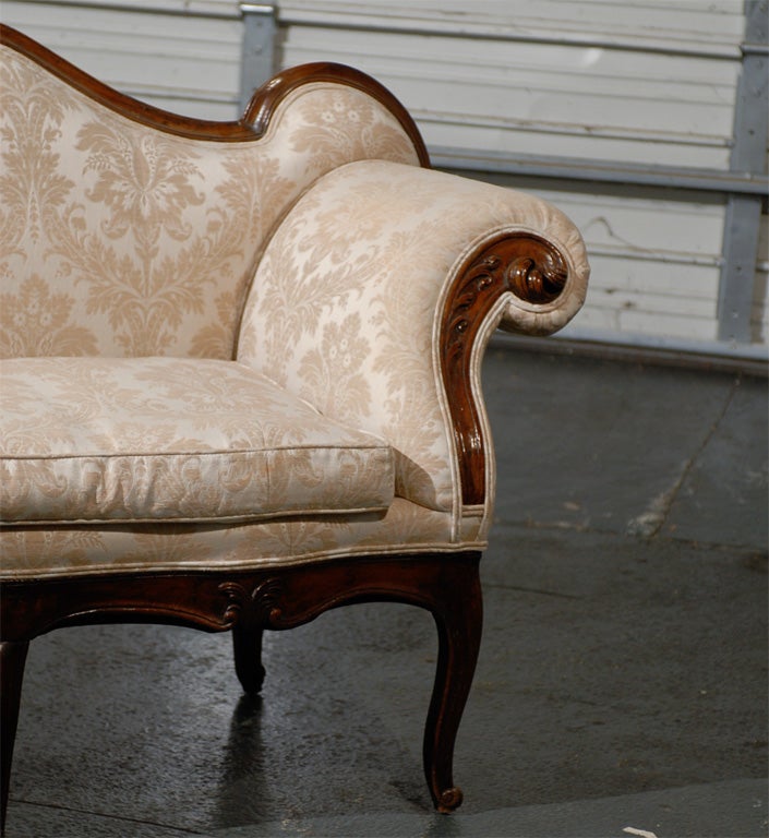 Upholstery 19th Century Italian Venetian Style Upholstered Settee / Canape