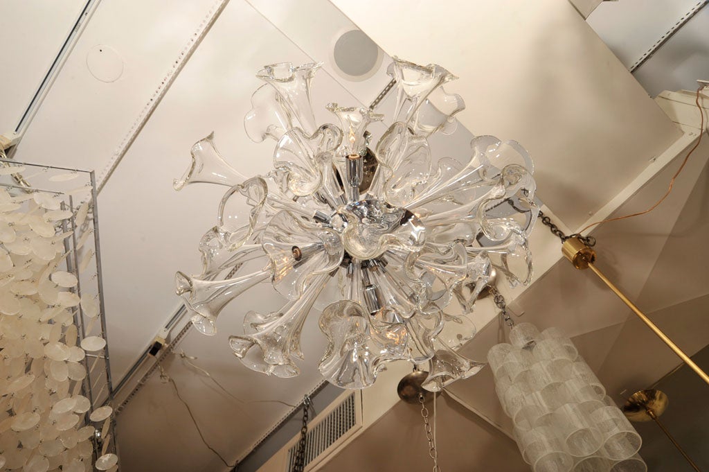 Chrome sptunik chandelier with Murano "lily" elements by Vistosi