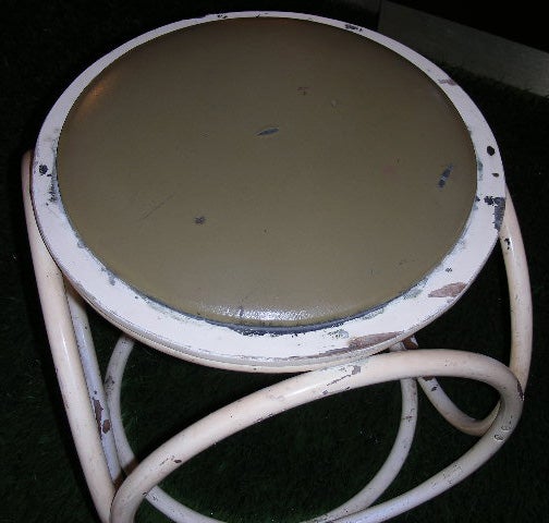 Two 1930s Stools by Thonet For Sale 4