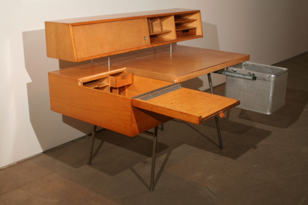 20th Century Home Office Desk by George Nelson For Sale