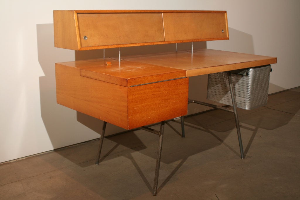 Home Office Desk by George Nelson For Sale 3