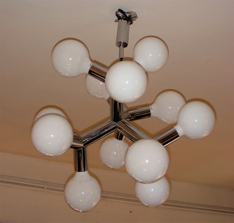 Late 20th Century Swiss 1970s Chandelier For Sale