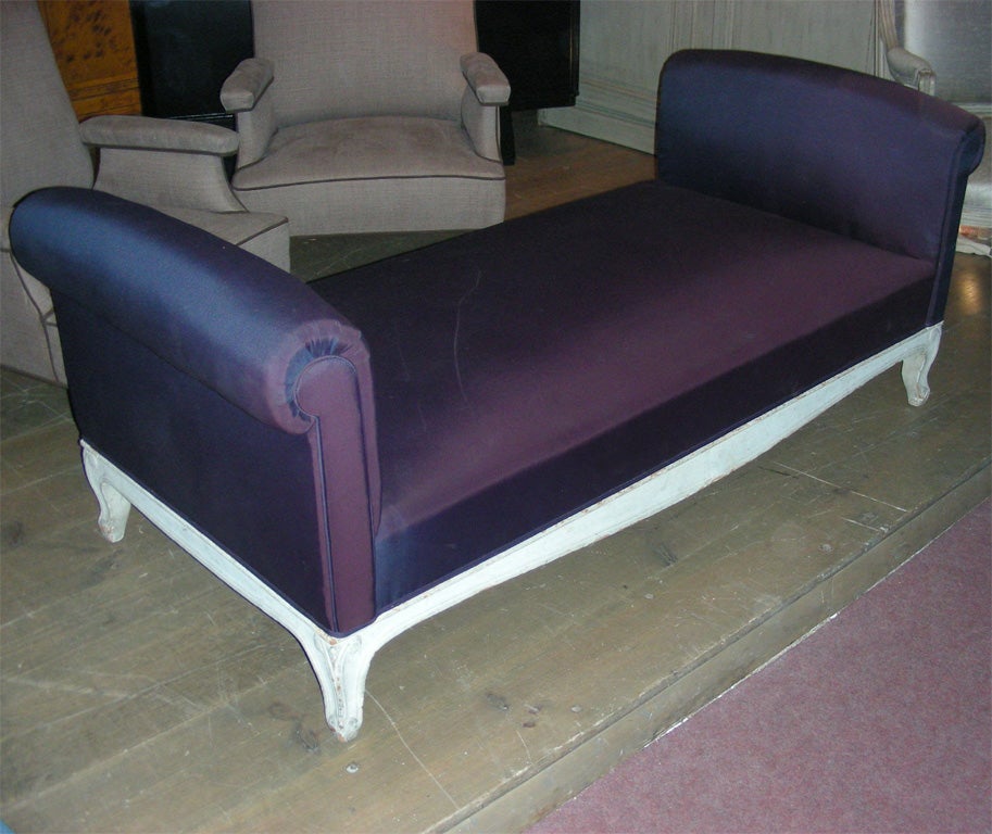 Mid-20th Century Handsome 1940s Day Bed For Sale