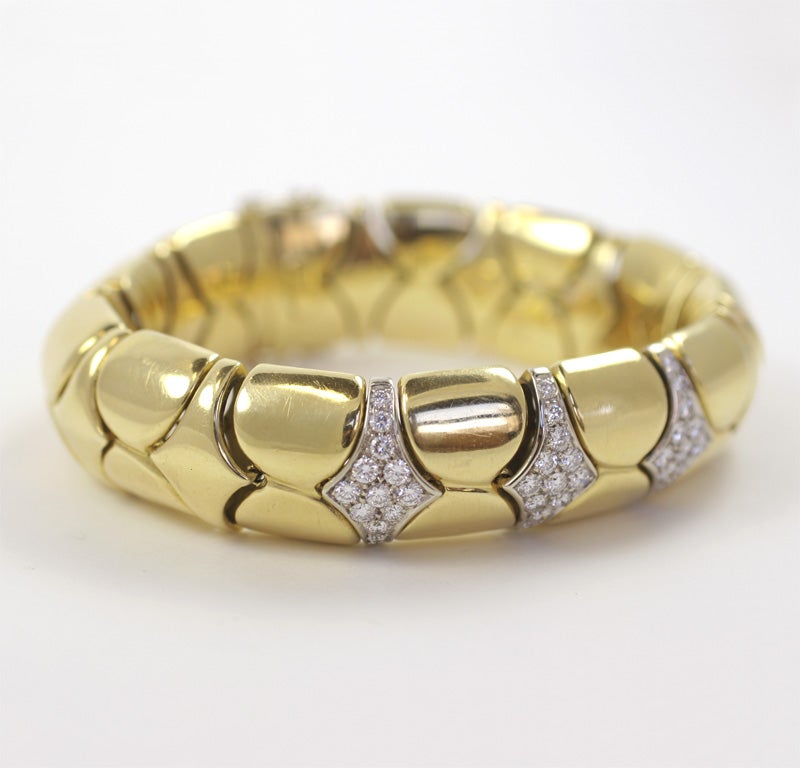  Two Tone Gold Diamond Bracelet  In Excellent Condition In New York, NY