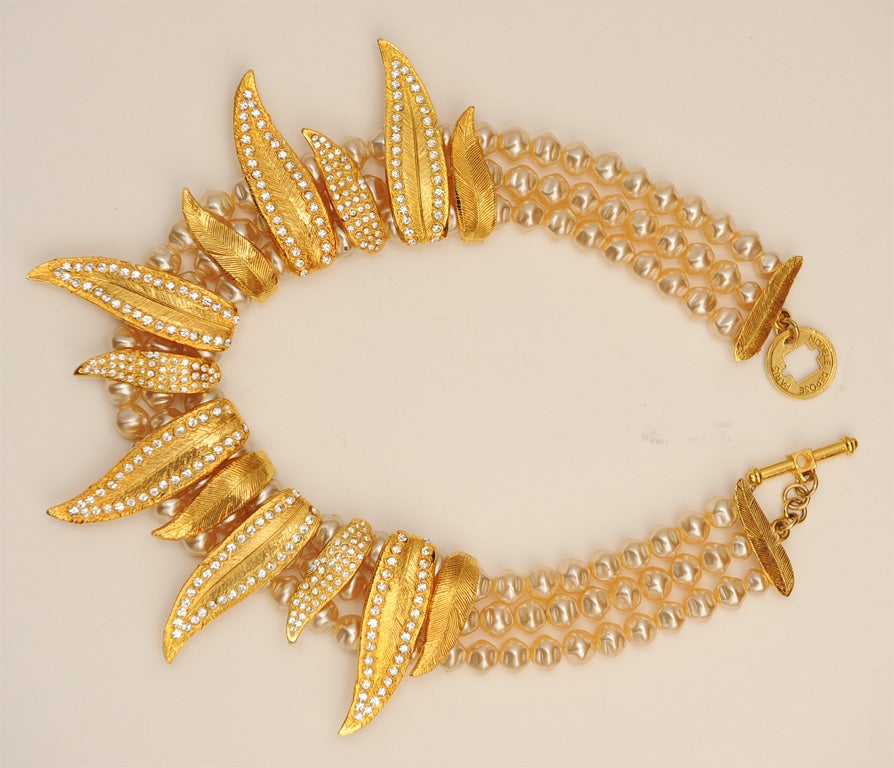 CLAIRE DEVE PARIS SIGNED FAUX PEARL AND GOLD GILT NECKLACE 3