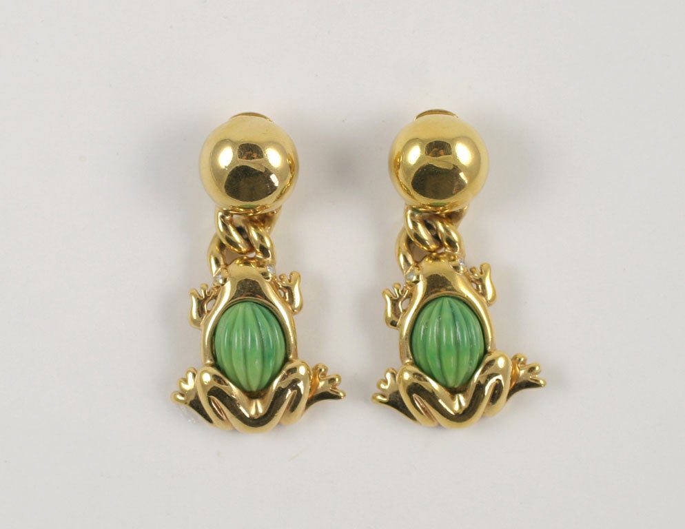 Goldtone Valentino green frog dangle earrings. Frogs have tiny rhinestone eyes.