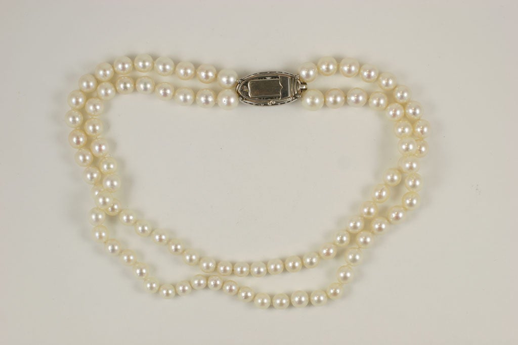 Art Deco Cultured Pearl , Diamond and Emerald Neckalce In Excellent Condition For Sale In New York, NY