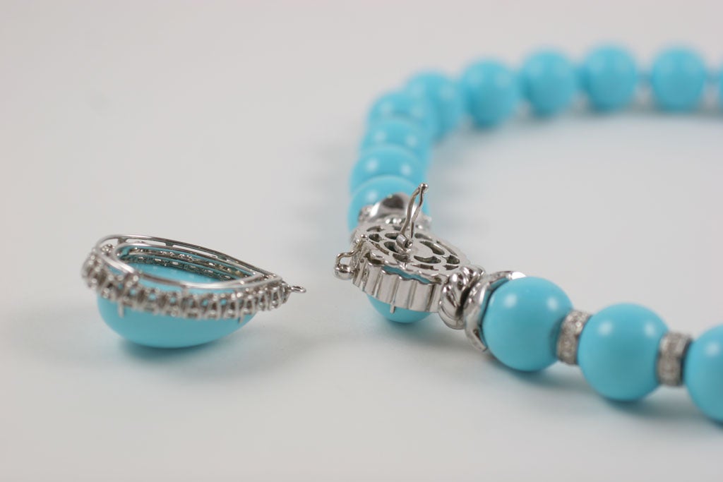 Collier de turquoises et diamants 18 carats en vente 7