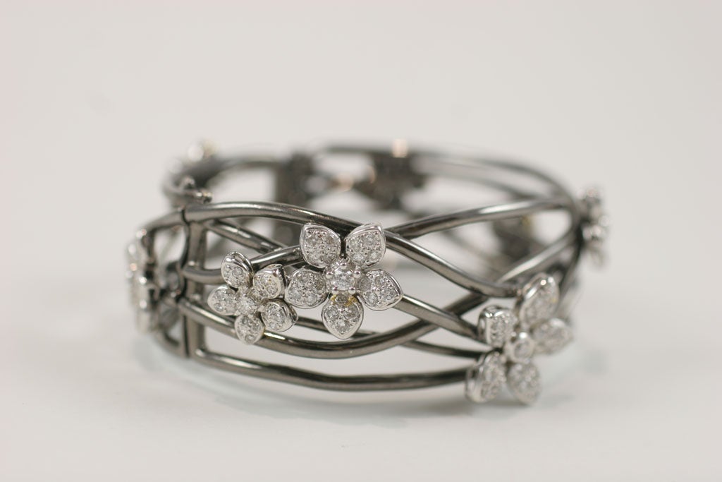 Fiori Bracelet Black Gold main image 0