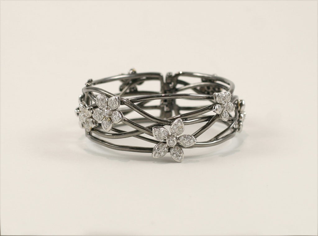 Fiori Bracelet Black Gold