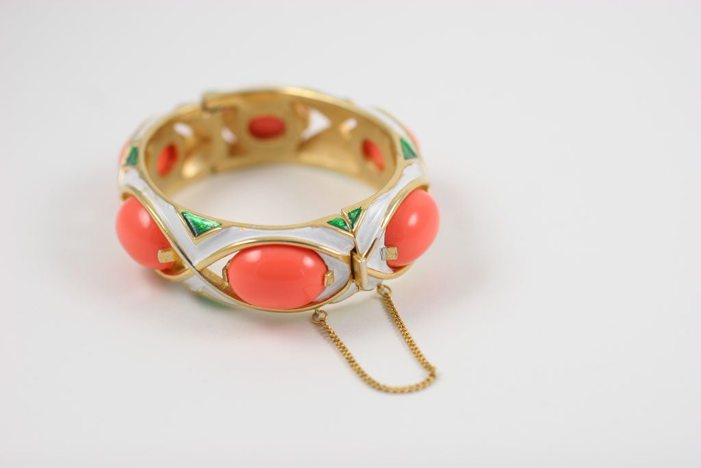 Crown Trifari Koralle und Emaille-Armband, Kostümschmuck 3