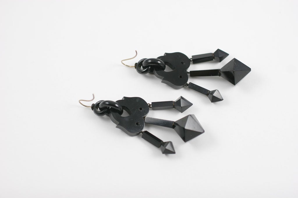 Antique Chandelier Girandole Earrings of Jet 3