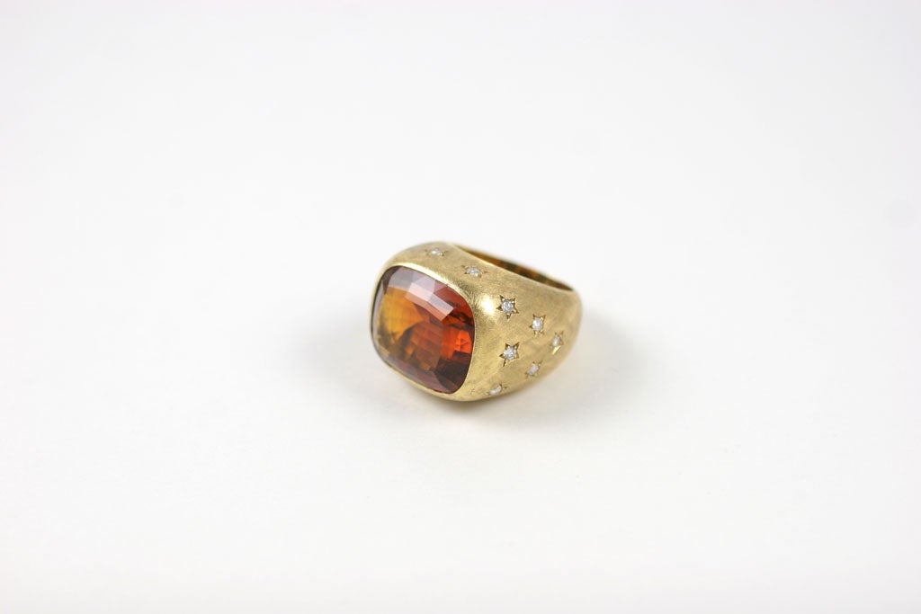 Citrine and Diamond RIng, 1970s In Good Condition For Sale In New York, NY