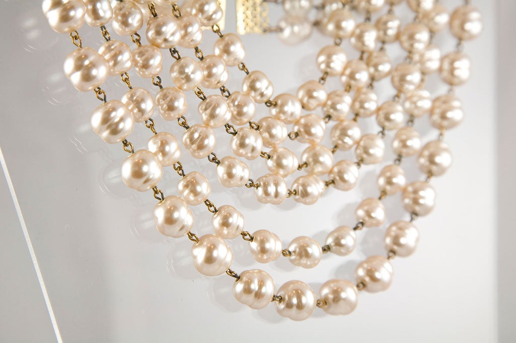 Multi-strand Pearl Necklace 4