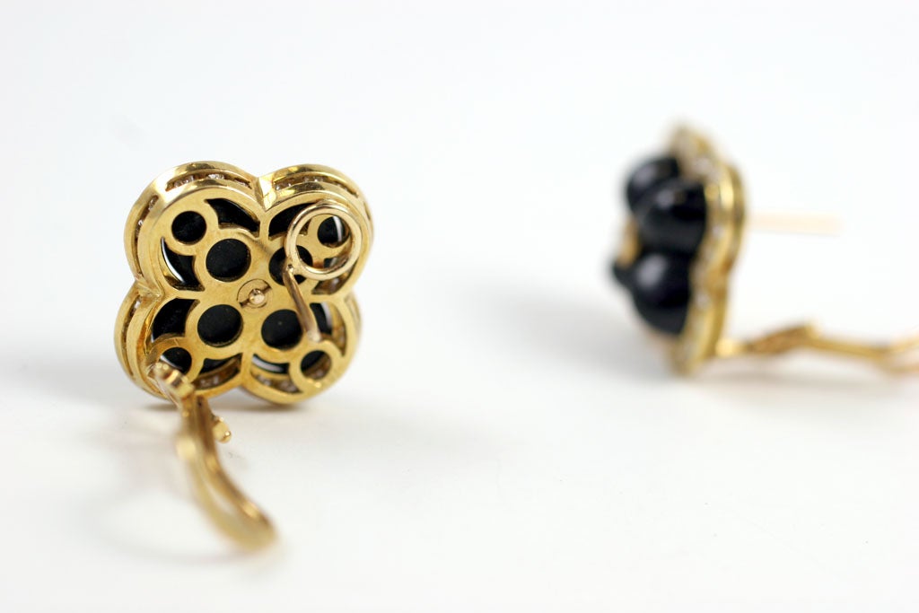 BLOSSOM STAR PINK GOLD ONYX EARRINGS