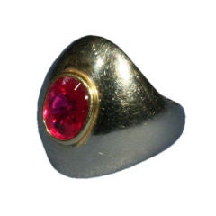 Vintage POIRAY PARIS Gold and Ruby Ring